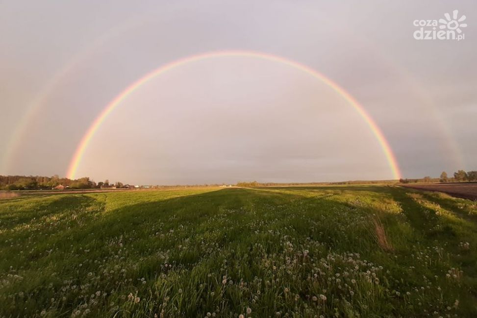 Tęcza nad północnym Mazowszem (zdjęcia)