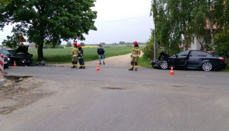 Czołowe zderzenie w Arcelinie, kierowca się zagapił