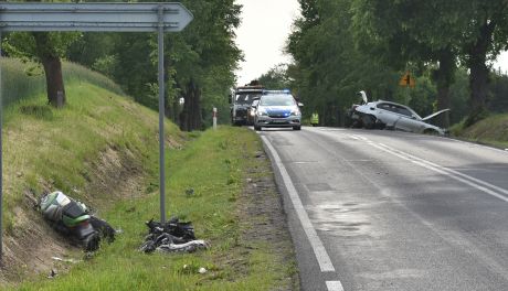 Wypadek pod Mławą, ciężko ranny motocyklista (zdjęcia)