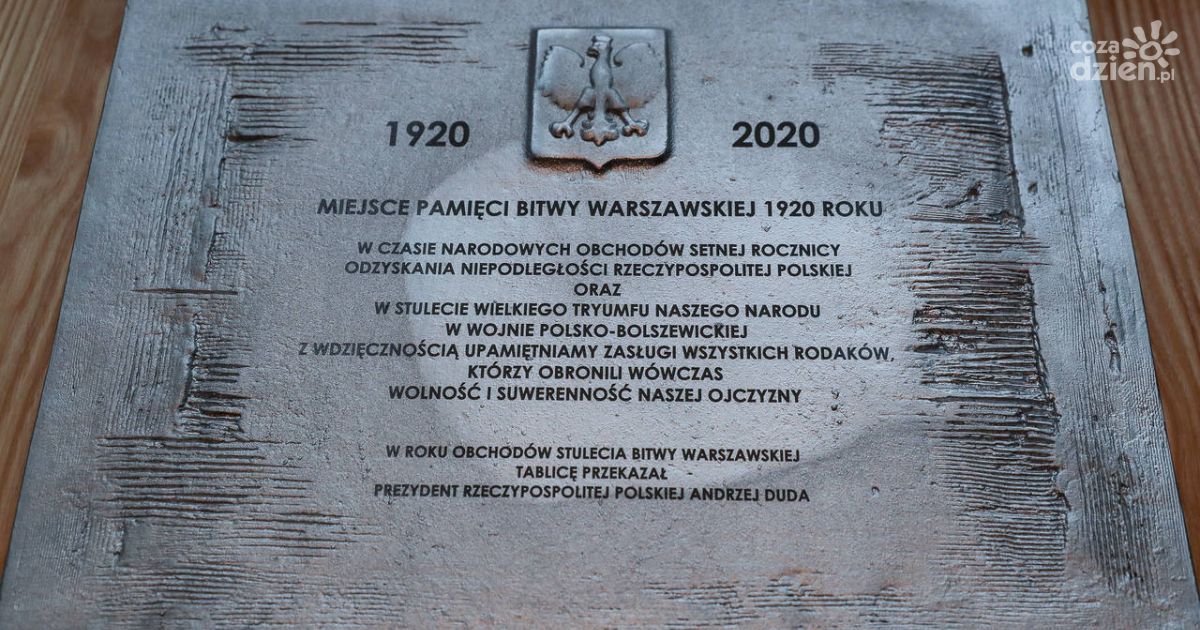 Bitwa Warszawska 1920. Prezydent RP wręczył samorządowcom ...