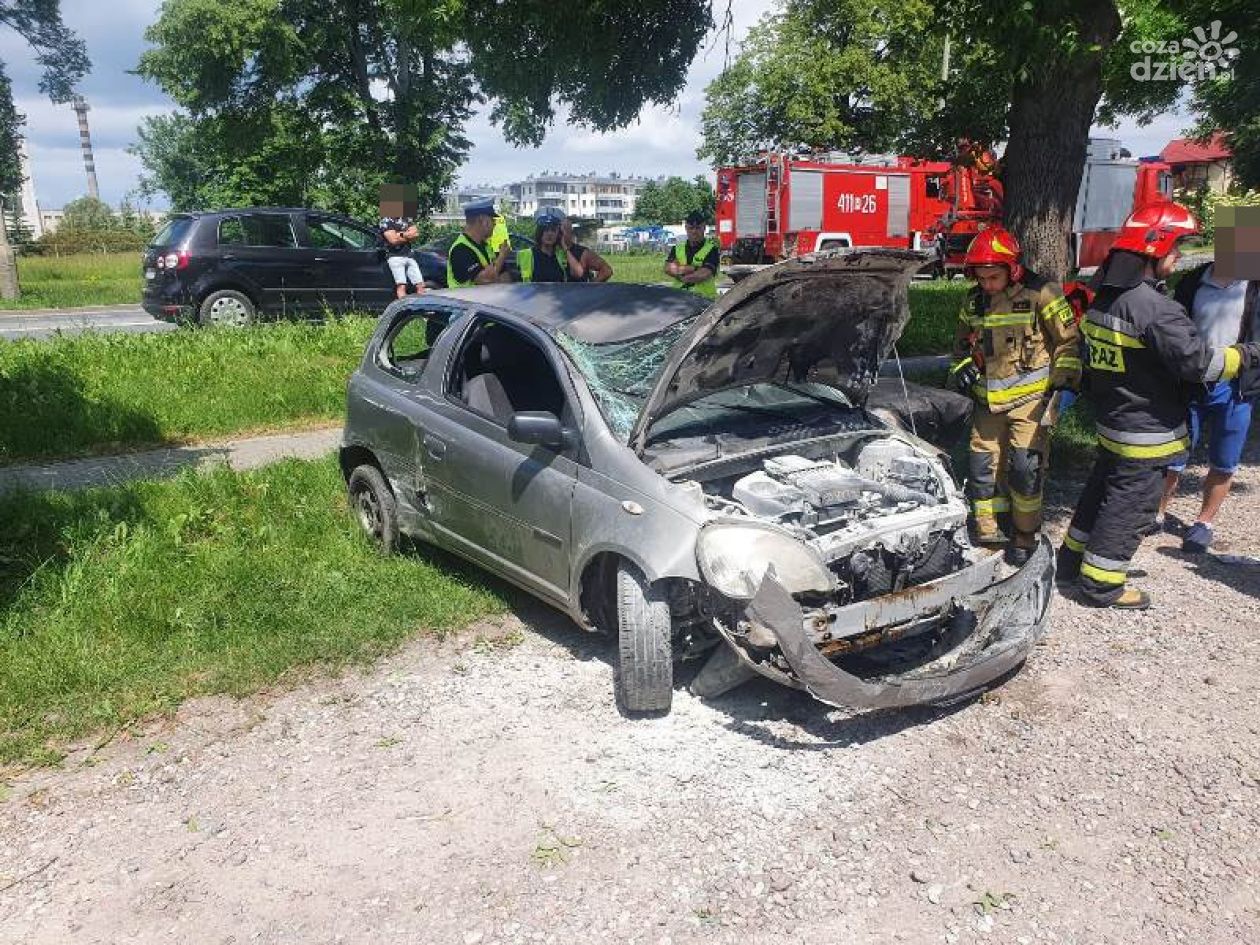 Zderzenie trzech samochodów na Pułtuskiej (zdjęcia)