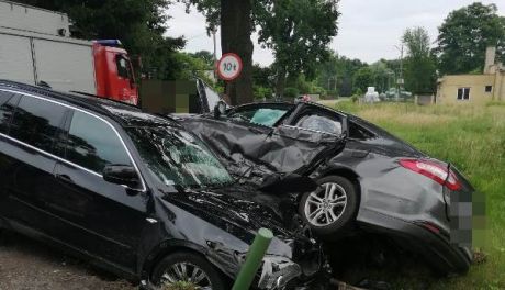 Czołowe zderzenie pod Ciechanowem (zdjęcia)