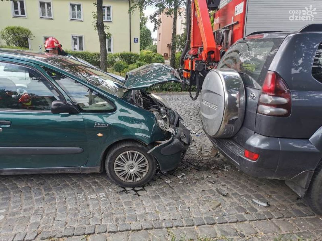 Kolizja na Sienkiewicza, ranne 7-letnie dziecko