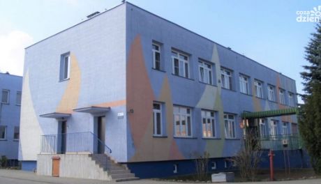 Alarm bombowy w przedszkolu nr 10 w Ciechanowie