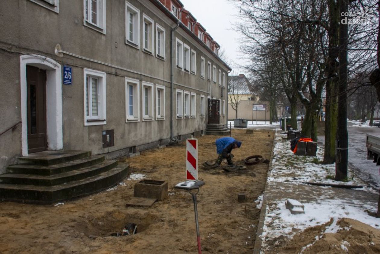 Remont chodnika przy ul. Świętochowskiego