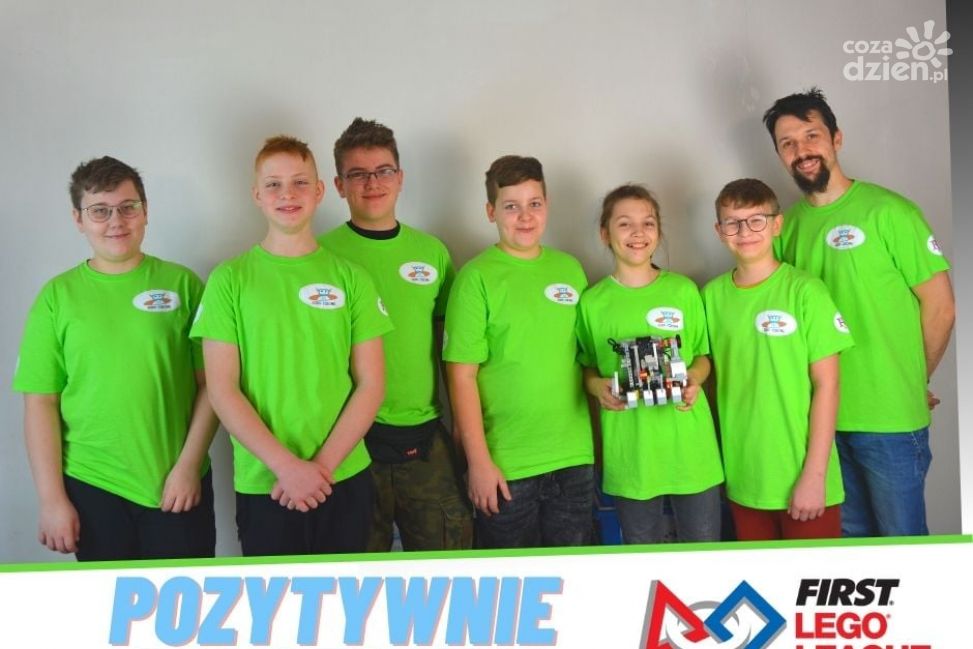 7 wspaniałych z Ciechanowa powalczy w turnieju FIRST LEGO League Poland. 