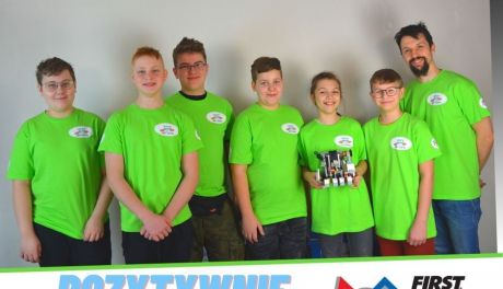 7 wspaniałych z Ciechanowa powalczy w turnieju FIRST LEGO League Poland. 