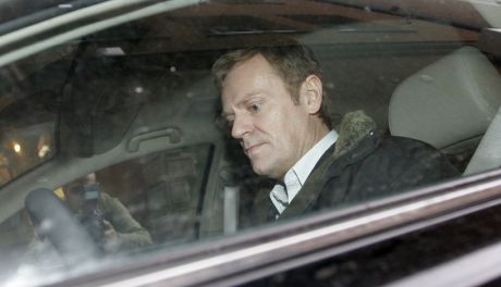 Mława. Donald Tusk zatrzymany przez drogówkę. Stracił prawo jazdy!