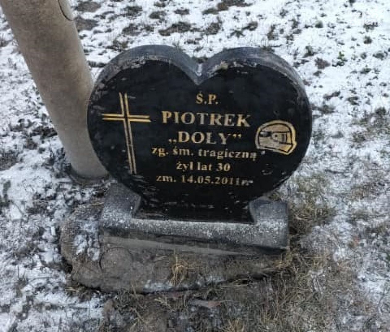 Tablica pamięci zdewastowana?!