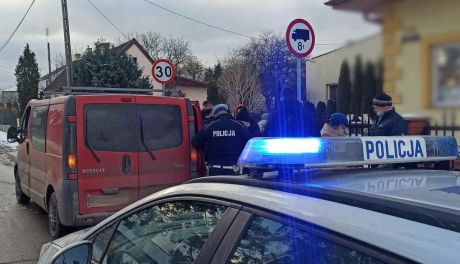 Bus wypełniony ludźmi w Mławie, kierowca stracił prawo jazdy
