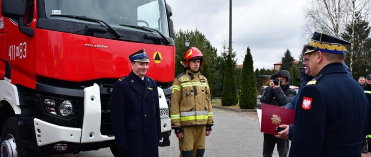 Nowy samochód dla ciechanowskich strażaków