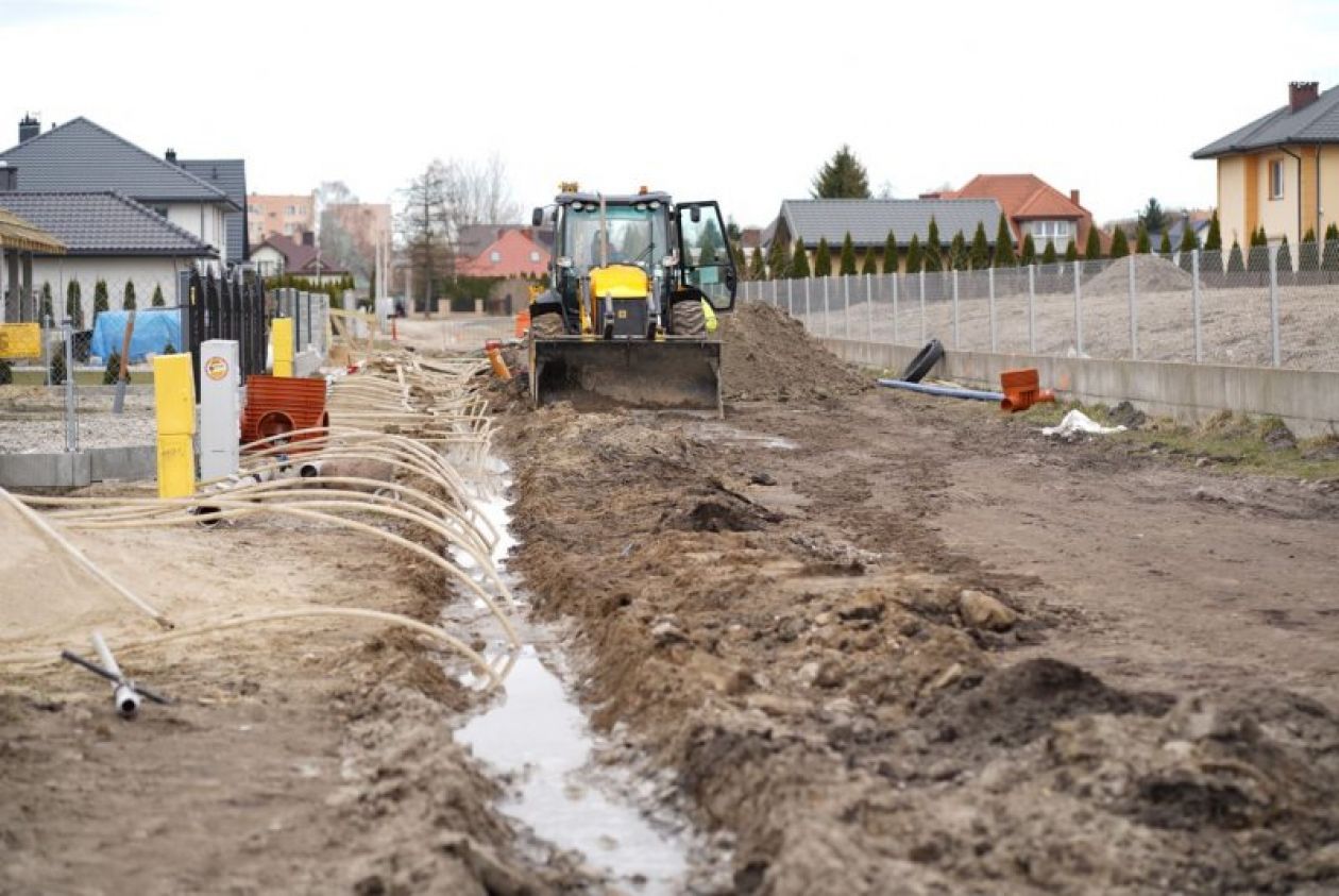 ZWiK rozbudowuje sieci kanalizacyjne na ciechanowskich osiedlach