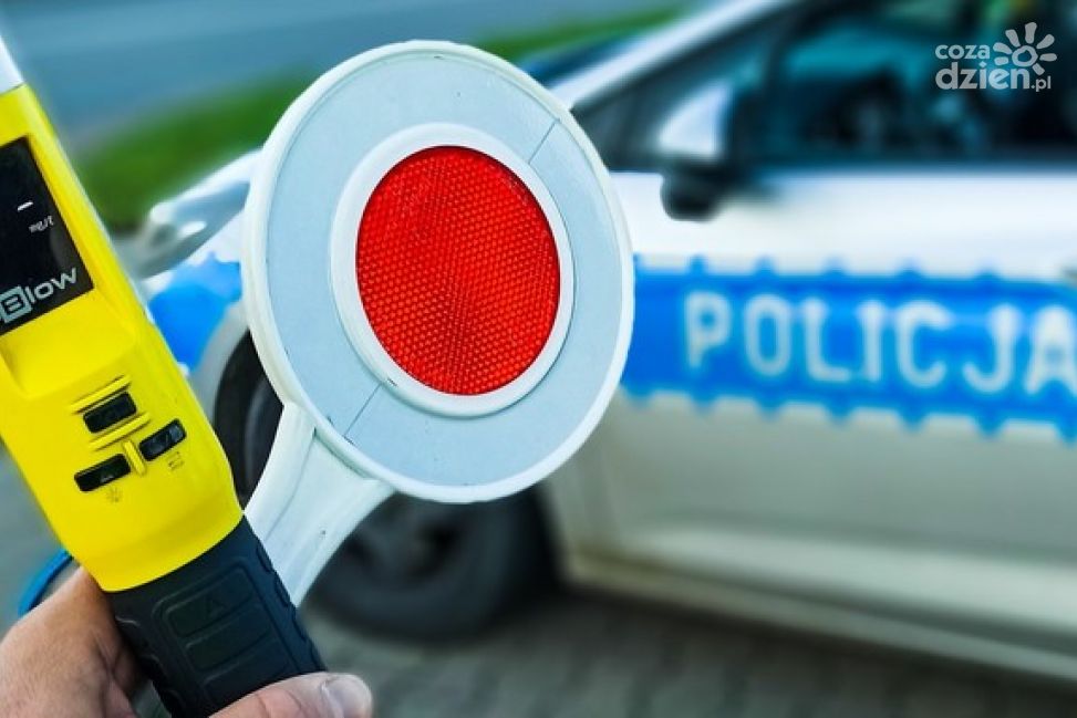 Pijany motorowerzysta zatrzymany w centrum Mławy. Miał ponad 1,6 promila alkoholu