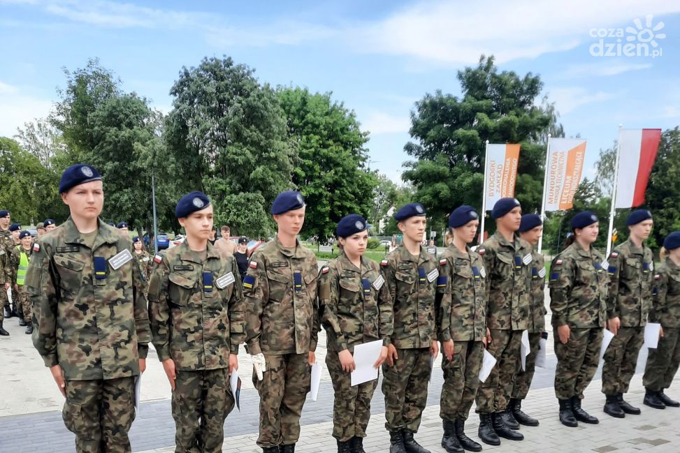 Przy ul Płockiej 100 odbył się "Piknik przyszłego kadeta" - mamy zdjęcia z tego festynu