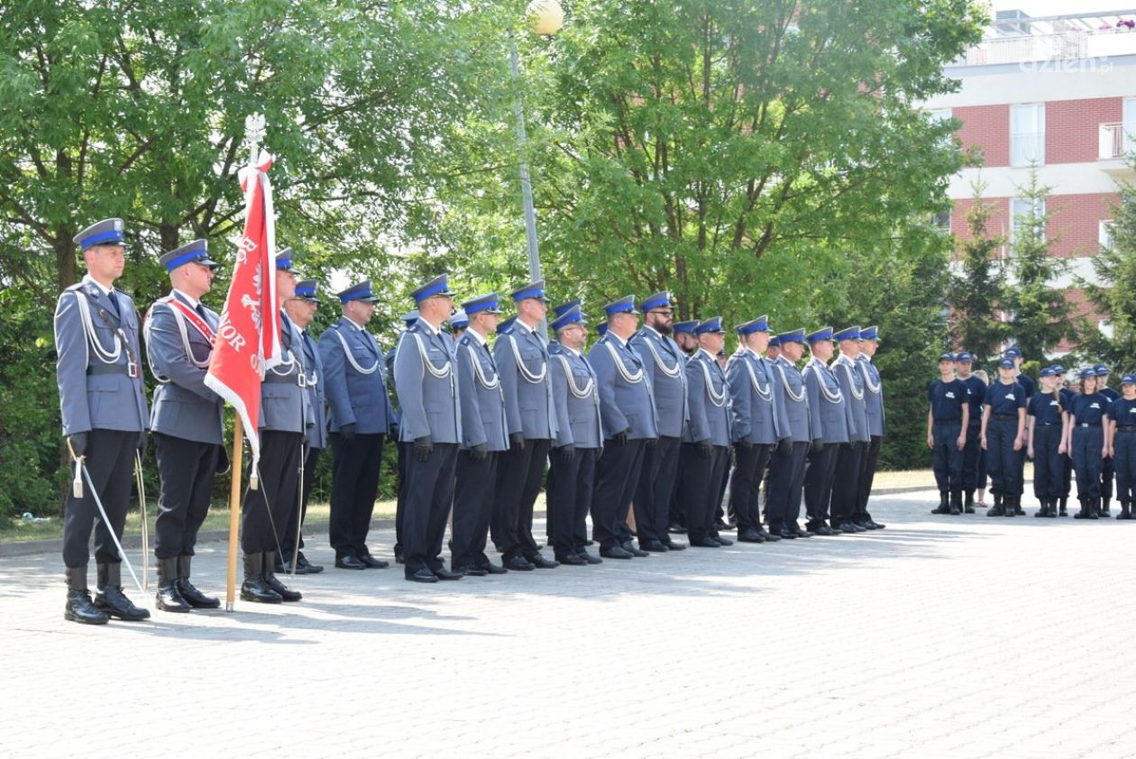 Główne obchody Święta Policji w Przasnyszu odbyły się przed budynkiem powiatowej komendy