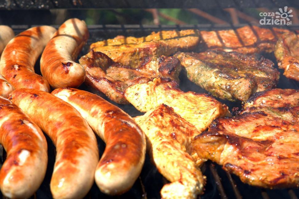 Ciechanowski Sanepid o żywności latem. Koniecznie przeczytaj!