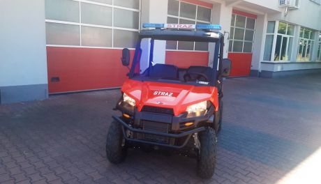 Nowy specjalistyczny pojazd do wykorzystania w akcjach ratunkowych Krajowego Systemu Ratowniczo Gaśniczego. Trafił do OSP Mchowo