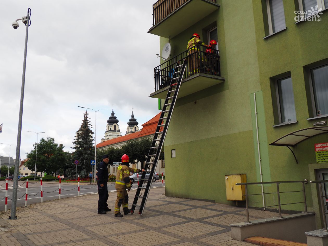 Akcja strażaków w centrum Mławy