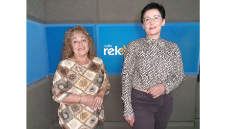 Janina Janakakos - Szymańska, przewodnicząca ciechanowskiej Rady Seniorów  i Olga Zmudczyńska - Pabich, kierownik Wydziału Kontaktów Społecznych Urzędu Miasta Ciechanów gośćmi Radia Rekord