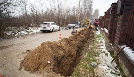 Ciechanów. Energooszczędne oświetlenie ul. Husarskiej i ul. Kosynierów