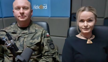 Elżbieta Obrębska - rzecznik prasowa i ppłk Grzegorz Podolszański - szef sztabu 5 MBOT w Radiu Rekord