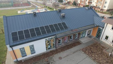 Ciechanów. Panele fotowoltaiczne na kolejnym miejskim budynku