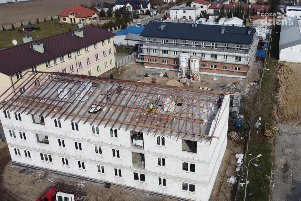 W Raciążu budują 42 mieszkania komunalne. Jeden blok będzie gotowy w czerwcu