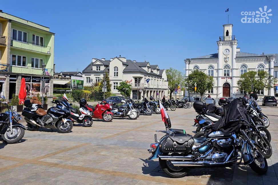 [foto] Motoserce 2023 - motocykliści i Ciechanów po raz dziesiąty walczyli o krew