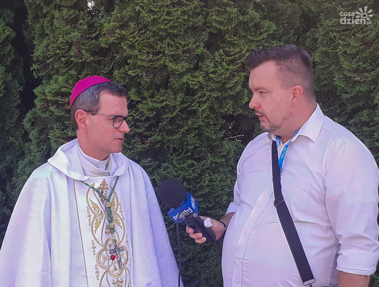Biskup Mirosław Milewski: O Wierze, Obowiązkach i Pasjach