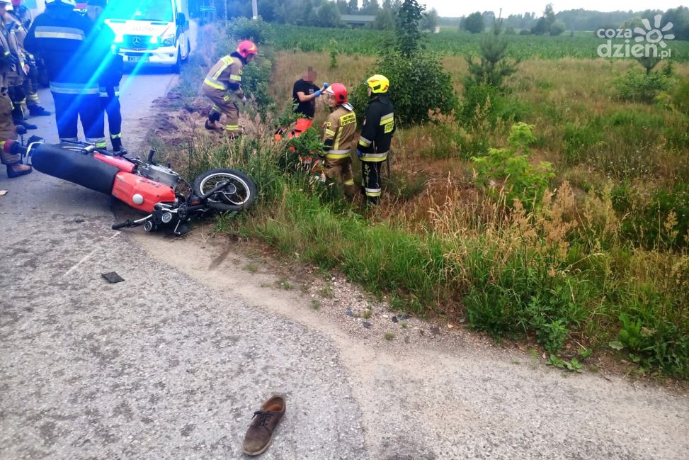 Motocyklista trafił do szpitala. Na skrzyżowaniu zderzył się z ciężarówką