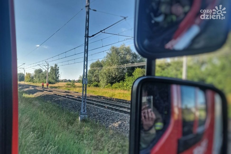 Drzemka między szynami, a nad nim Pendolino! Horror z happy endem na torowisku