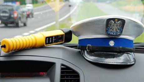 Przestępstwo na Stacji Paliw: Nietrzeźwi Kierowcy z Mołdawii Zatrzymani
