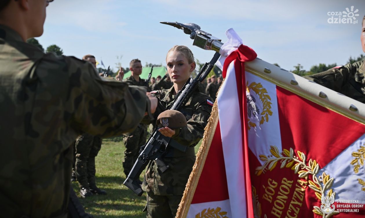 Wzruszające chwile w Gołotczyźnie! Żołnierze Wojsk Obrony Terytorialnej złożyli przysięgę