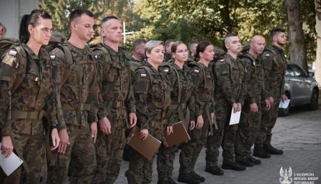 Wakacje z WOT: ponad stu ochotników przystępuje do szkolenia wojskowego