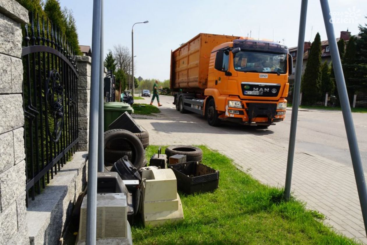 Oddadzą meble, telewizory i lodówki