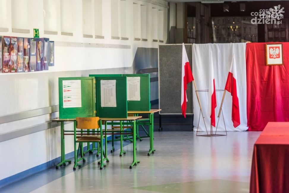 Wybory 2023. Kiedy głosujemy i w jakich godzinach?