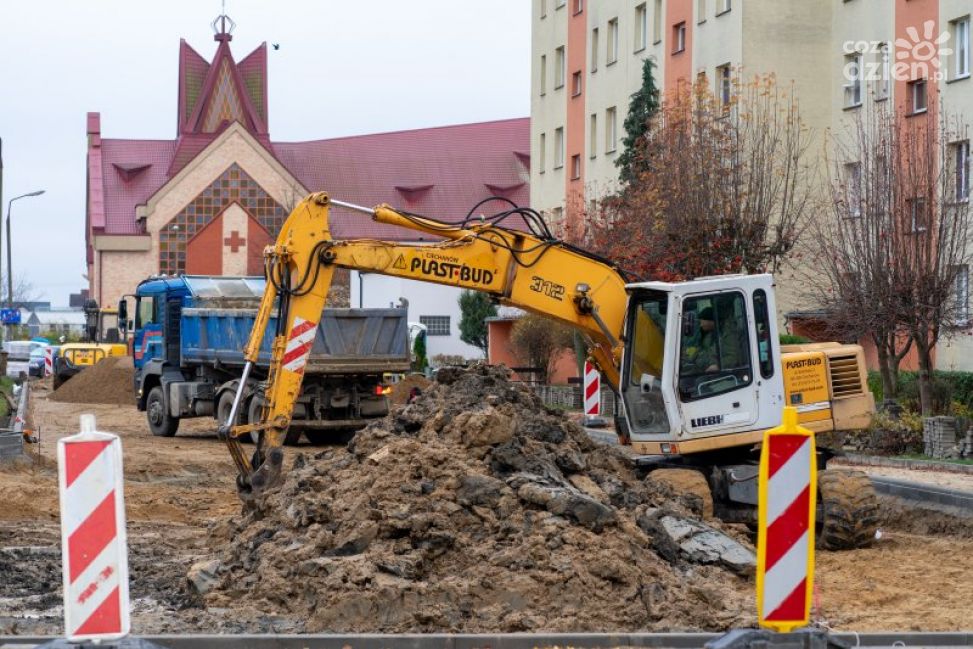 Nowa nawierzchnia dla alei postojowej na osiedlu "Aleksandrówka II"