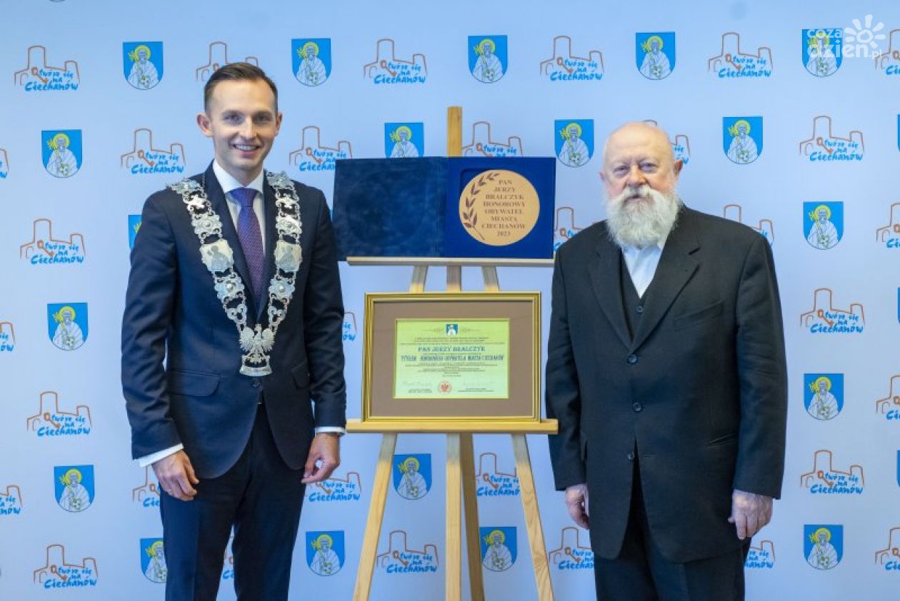 Prof. Jerzy Bralczyk z tytułem Honorowego Obywatela Miasta Ciechanów