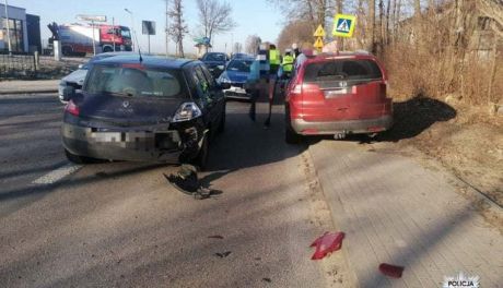 Wypadek na ul. Ciechanowskiej - kobieta została przewieziona do szpitala 