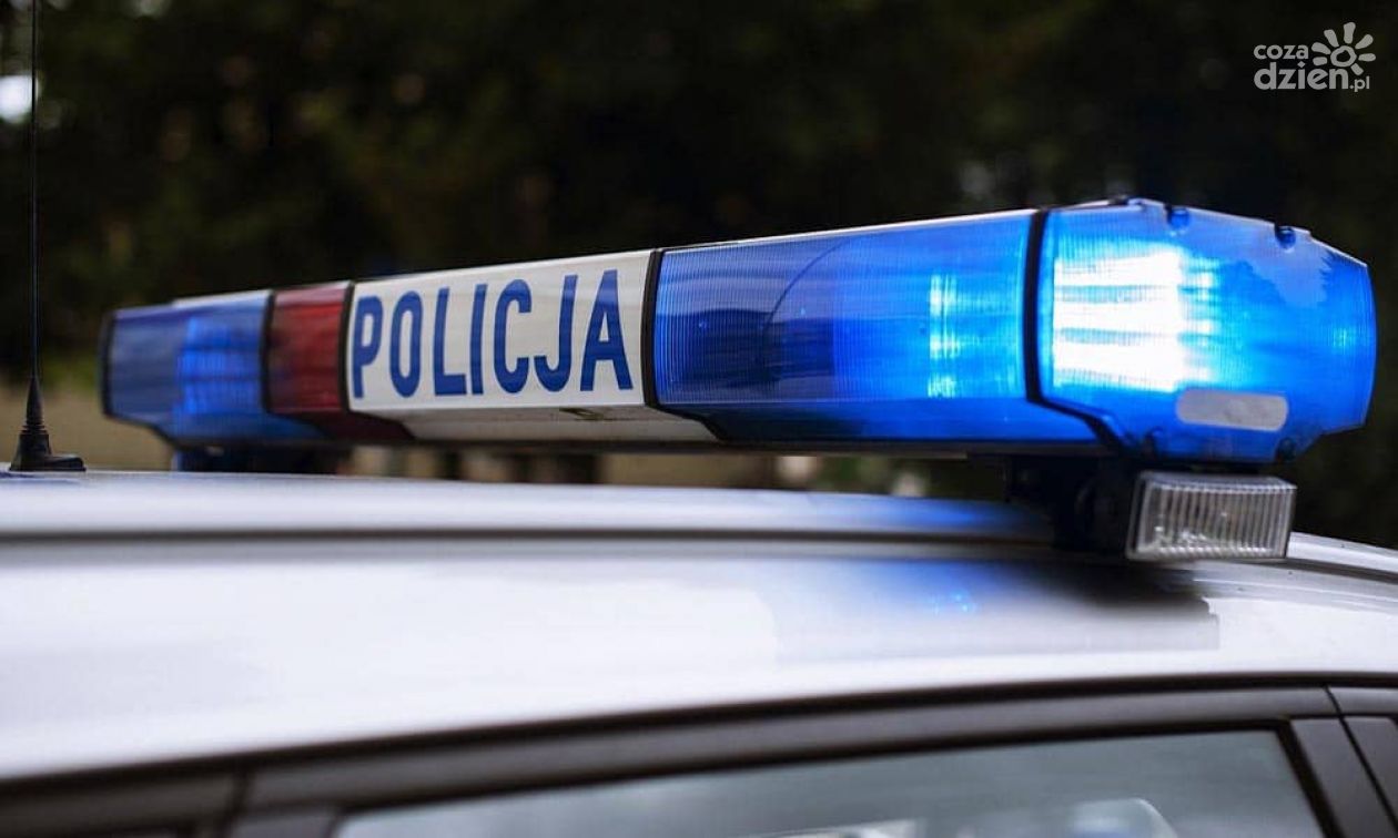 Policjanci z Ciechanowa zatrzymali prawa jazdy dwóm kierowcom