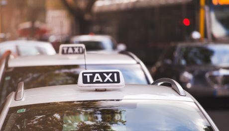 Poznaj mnogość usług oferowanych przez firmy taxi