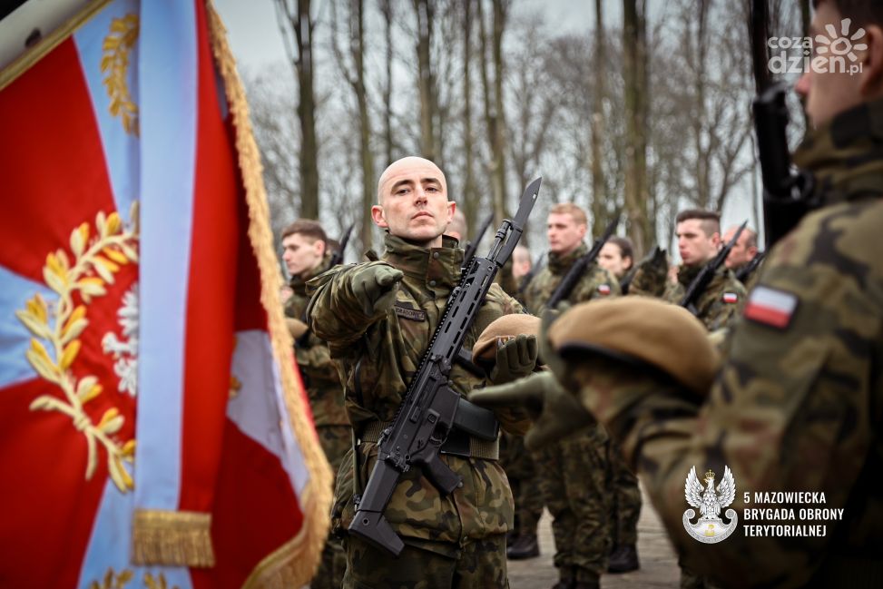 Żołnierze 5 Mazowieckiej Brygady Obrony Terytorialnej złożyli przysięgę