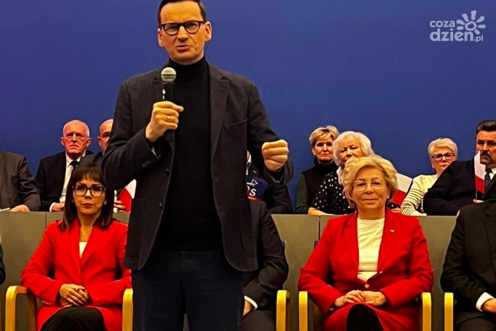 Morawiecki w Ciechanowie - apel o polityczne wsparcie i zagrzewanie zwolenników PiS do działania [foto]