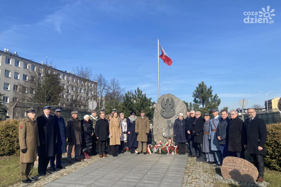 82. rocznica utworzenia Armii Krajowej: Uroczystość w Ciechanowie [Zdjęcia] 