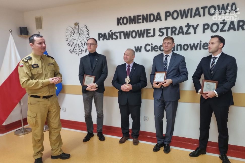 Nowy sprzęt ratownictwa technicznego dla Komendy Powiatowej PSP w Ciechanowie