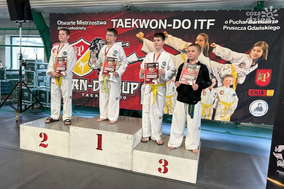 Młodzi zawodnicy Taekwon-do z Ciechanowa zdobywają 21 medali na Pucharze Pruszcza Gdańskiego