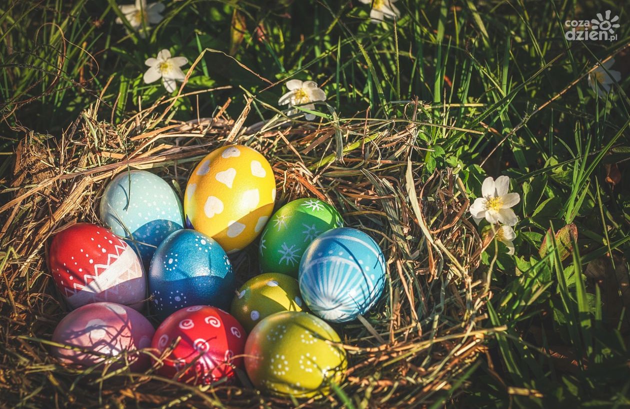 Wielkanocne Tradycje: Od Wielkiego Tygodnia do Wielkanocnej Radości