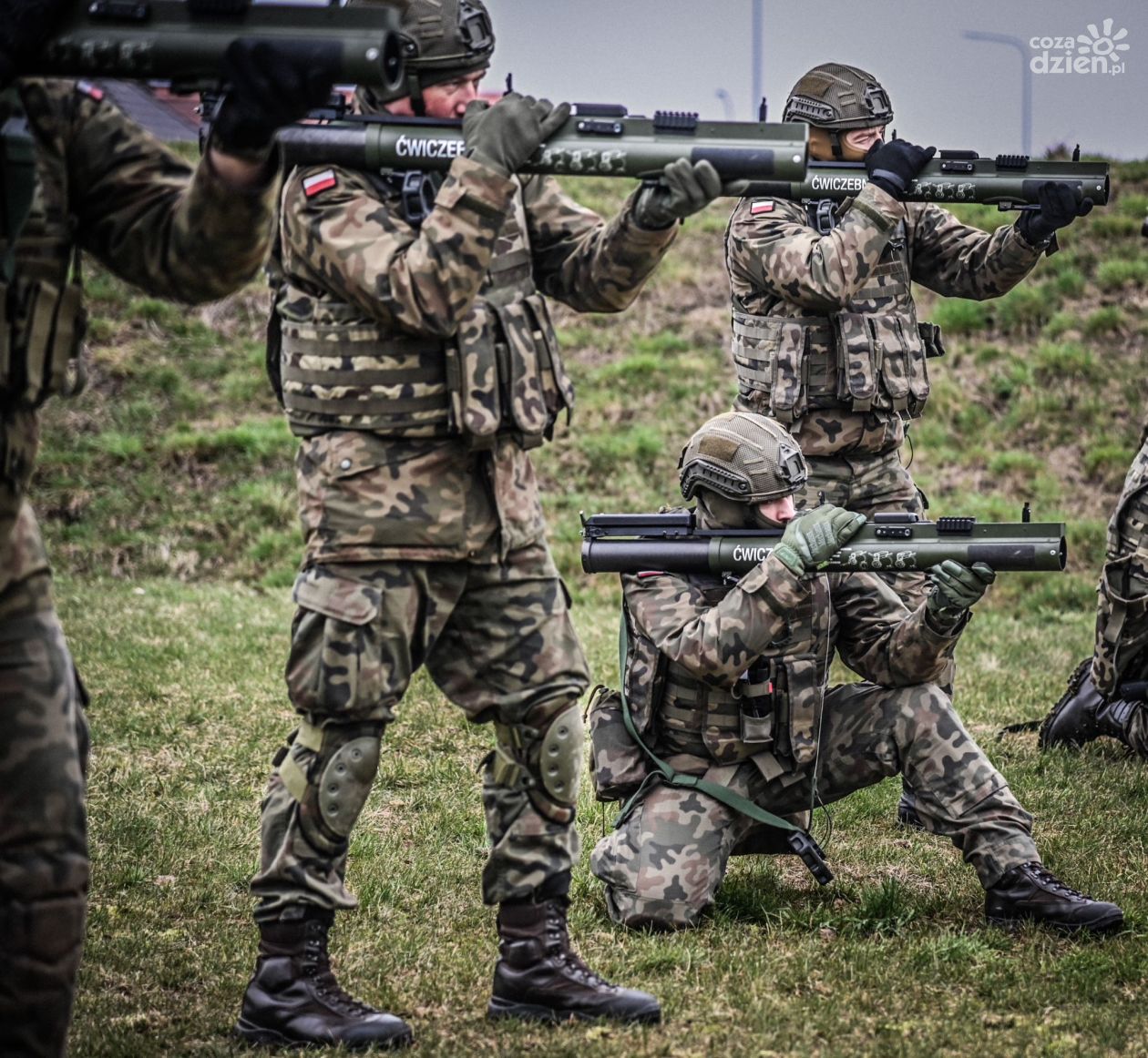 Terytorialsi z 5 Mazowieckiej Brygady Obrony Terytorialnej doskonalą umiejętności obsługi granatnika M72