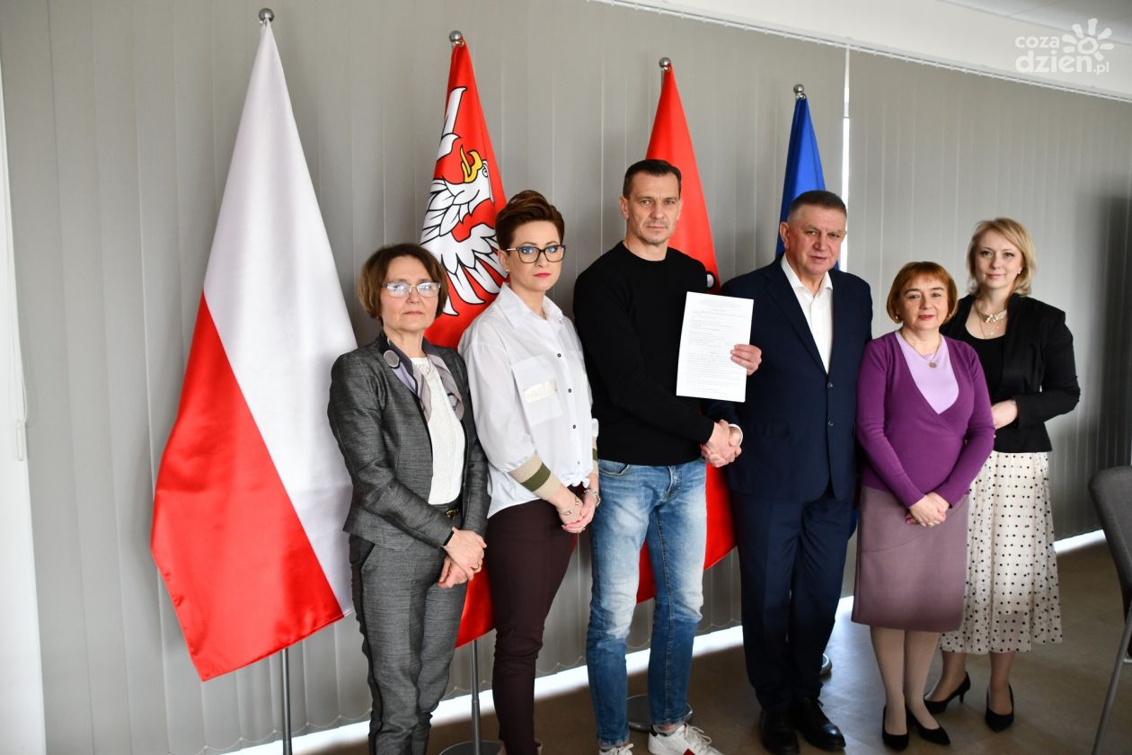 Burmistrz Płońska wspiera organizacje pożytku publicznego