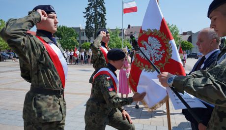 Szkoła Techniczna BZDZ już ze sztandarem